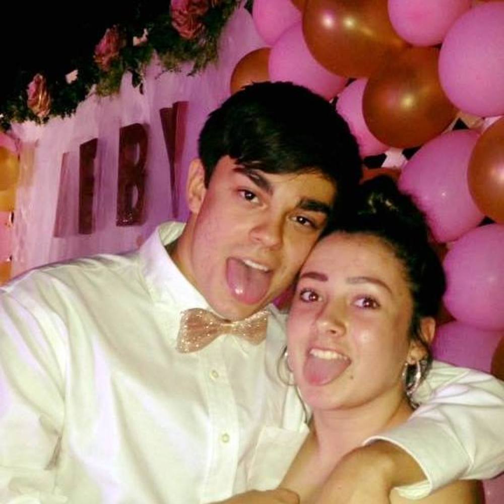 Meet your Posher, Melissia